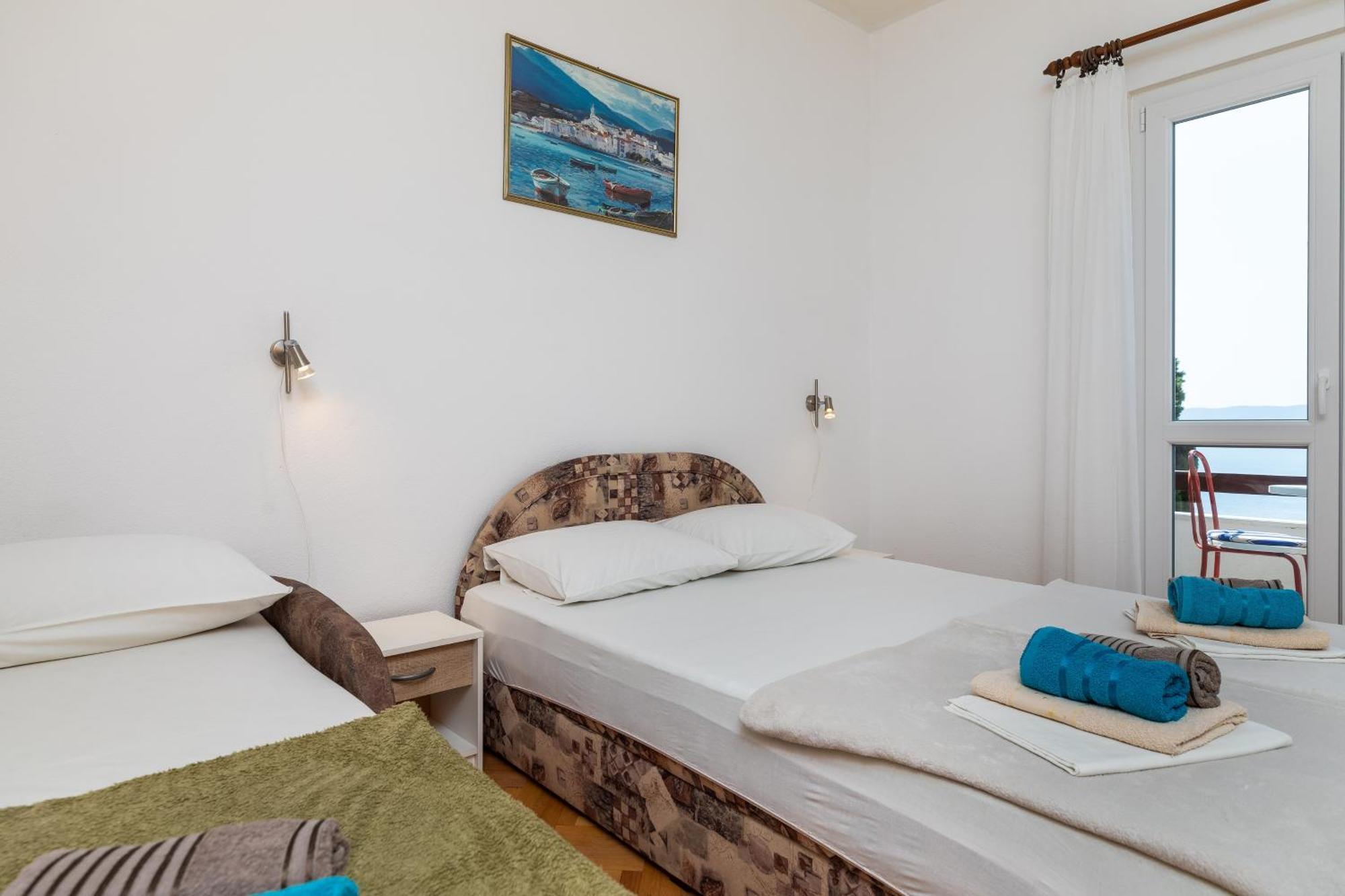 Apartments With A Parking Space Pisak, Omis - 5975 Buitenkant foto