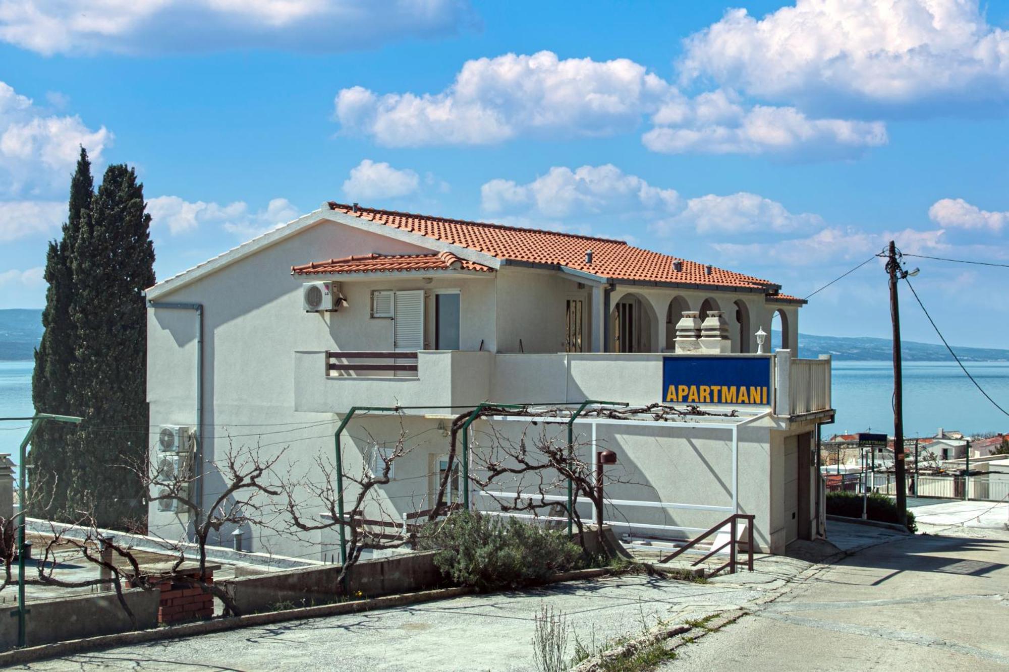 Apartments With A Parking Space Pisak, Omis - 5975 Buitenkant foto